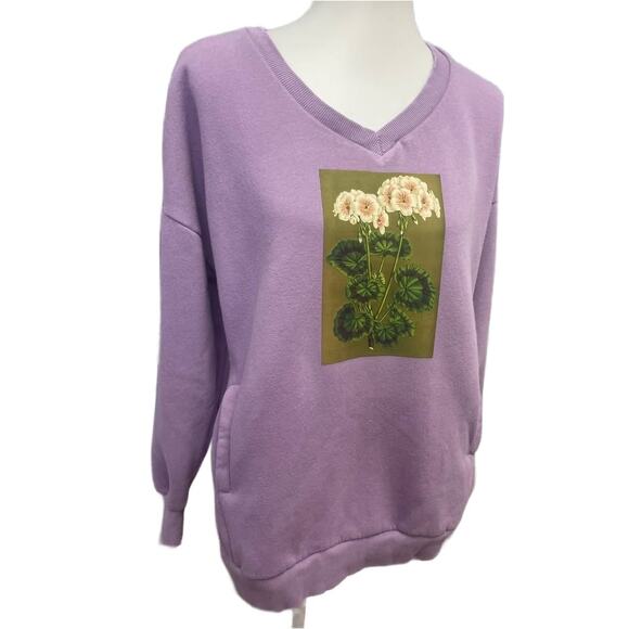 Hand Printed Medium Vintage Botanical Floral Recycled Polyester VNeck Sweatshirt - Picture 1 of 6